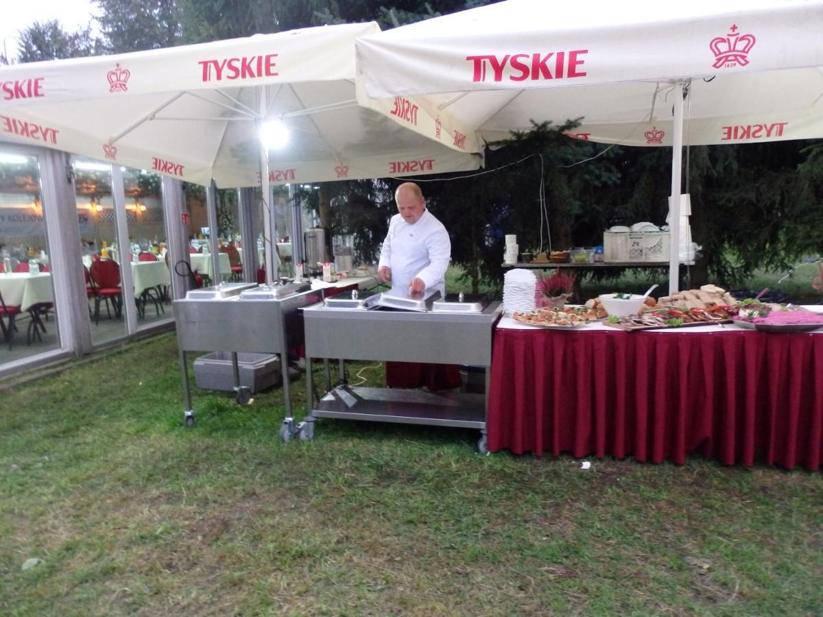 Gosciniec Borne Sulinowo - Byla Baza Wojskowa Hotel Buitenkant foto