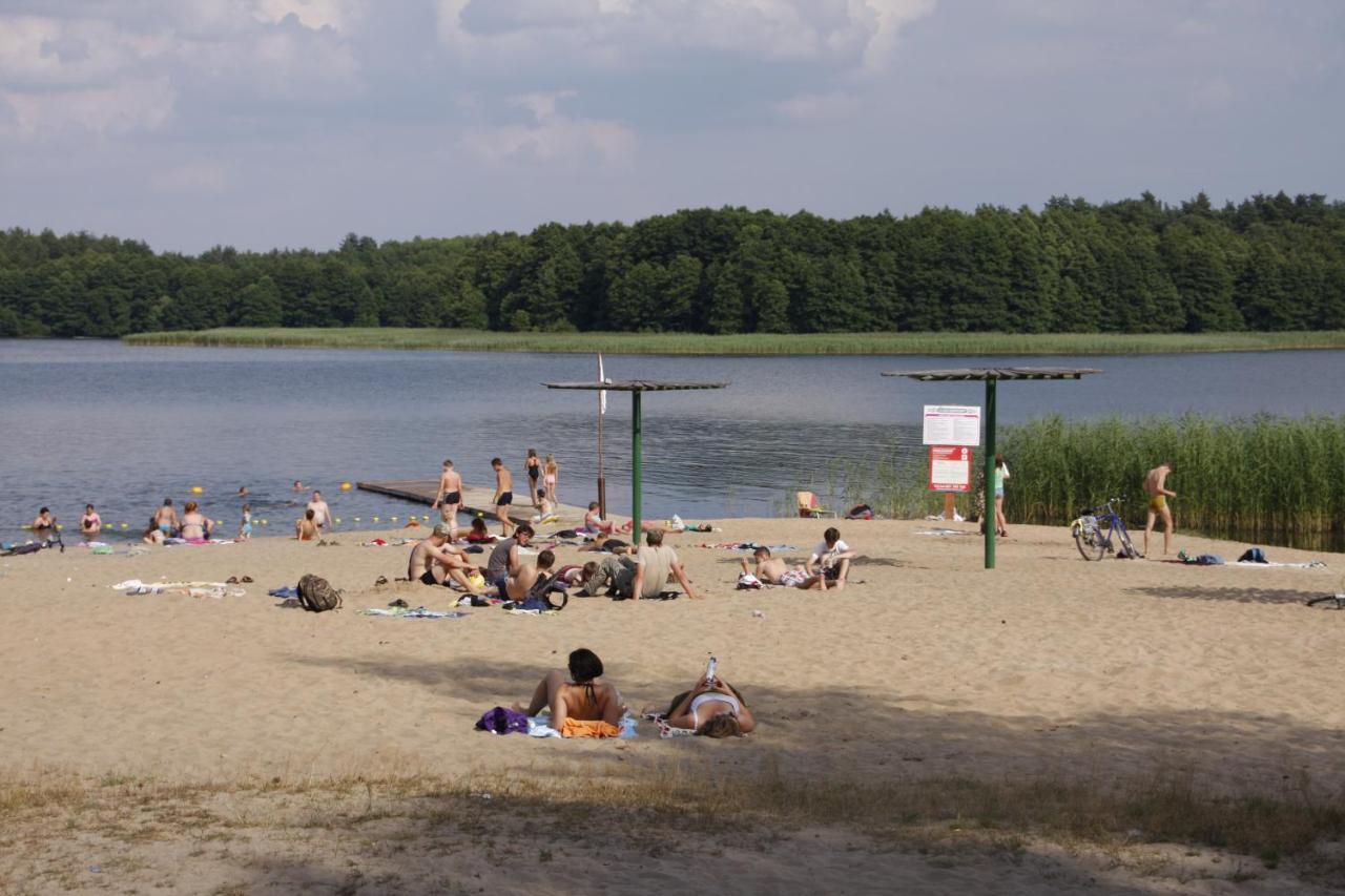 Gosciniec Borne Sulinowo - Byla Baza Wojskowa Hotel Buitenkant foto