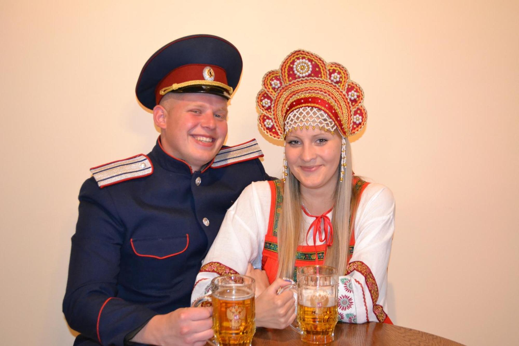 Gosciniec Borne Sulinowo - Byla Baza Wojskowa Hotel Buitenkant foto