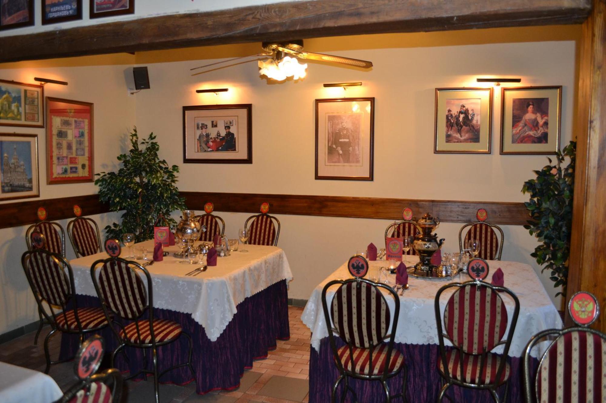 Gosciniec Borne Sulinowo - Byla Baza Wojskowa Hotel Buitenkant foto